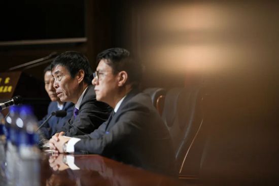 男生插女生逼视频