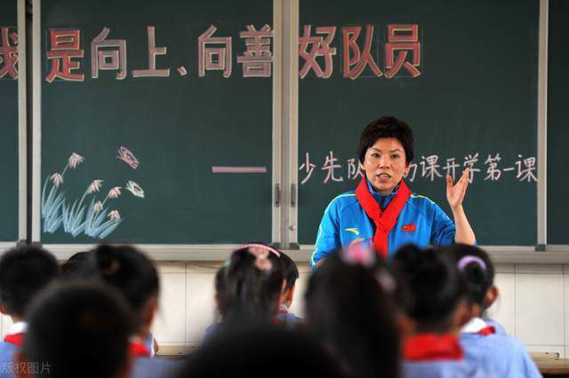 精品久久一区二区三区